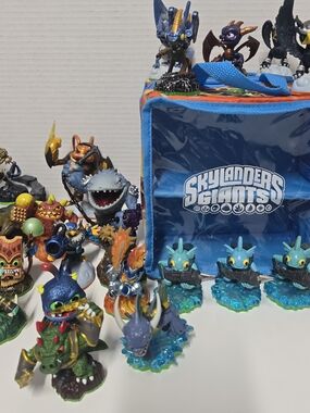 Skylanders Lot @ToyBros